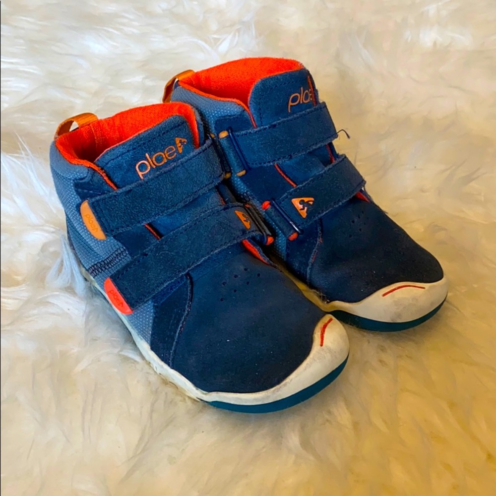PLAE high top Shoes